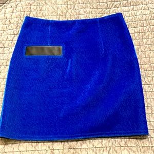 SANDRO mini skirt 💙